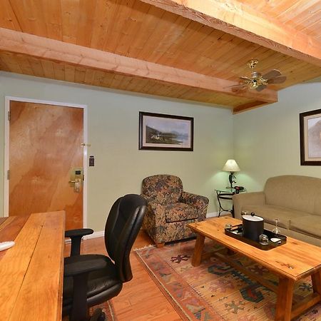 The Boulder Creek Lodge Nederland Exterior photo