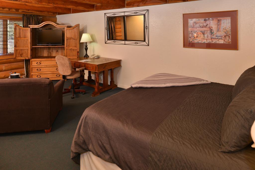 The Boulder Creek Lodge Nederland Room photo