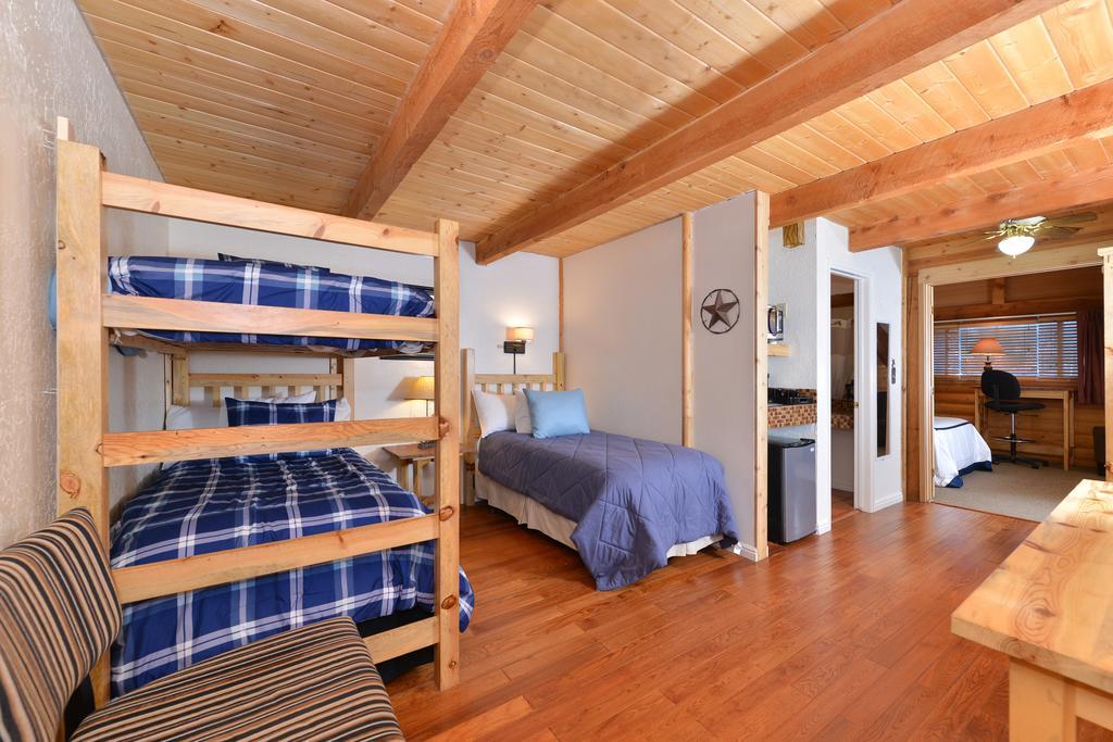 The Boulder Creek Lodge Nederland Exterior photo