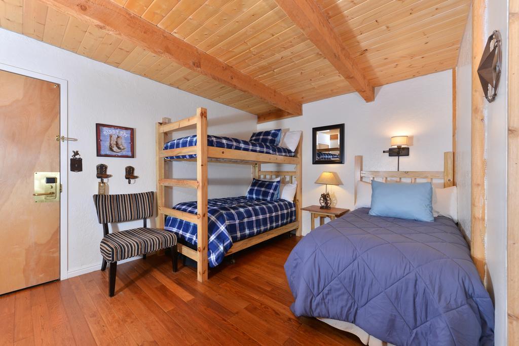 The Boulder Creek Lodge Nederland Exterior photo
